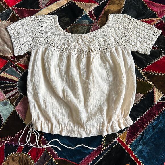 Vintage 60s/70s Gauzy Cotton Crochet Folk Peasant Drawstring Corset Cover Top - Picture 4 of 8